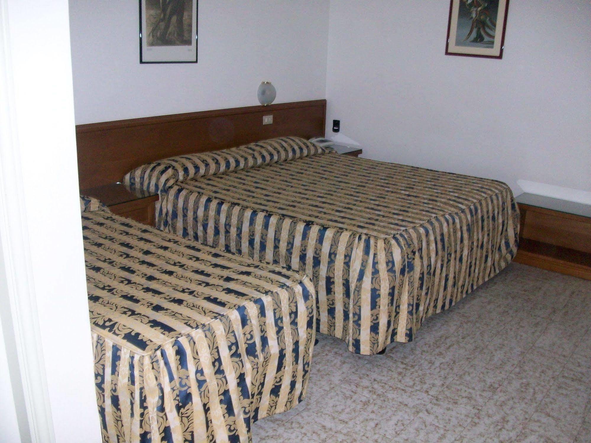 Hotel Santorotto Di Fabio Terrosi Sinalunga Dış mekan fotoğraf
